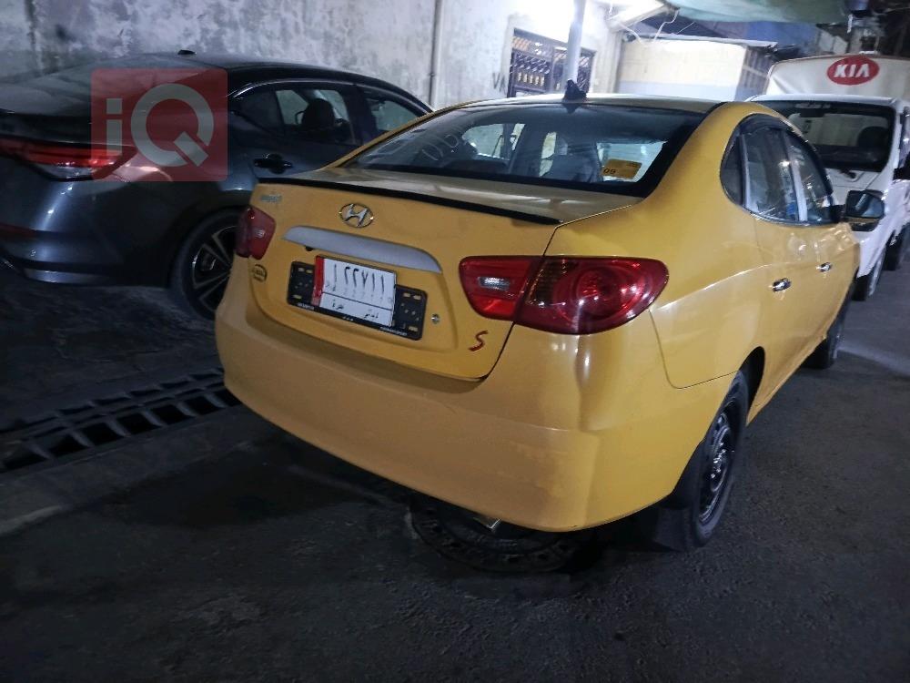 هیوندای ئەلەنترا